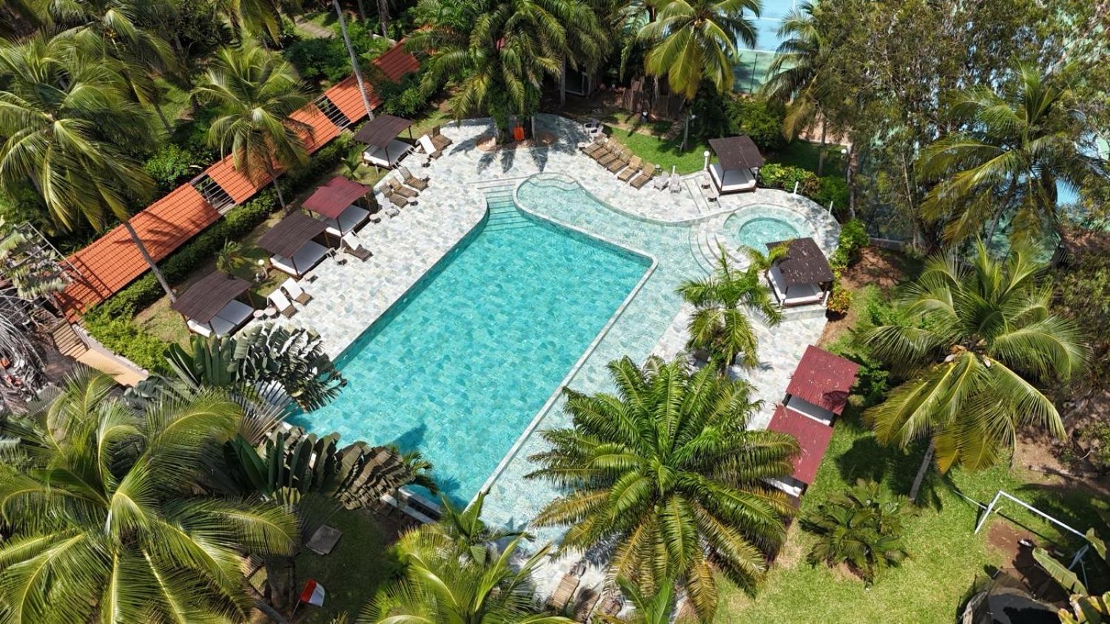 Hotel Coucoue Lodge Ассіні-Мафія Екстер'єр фото